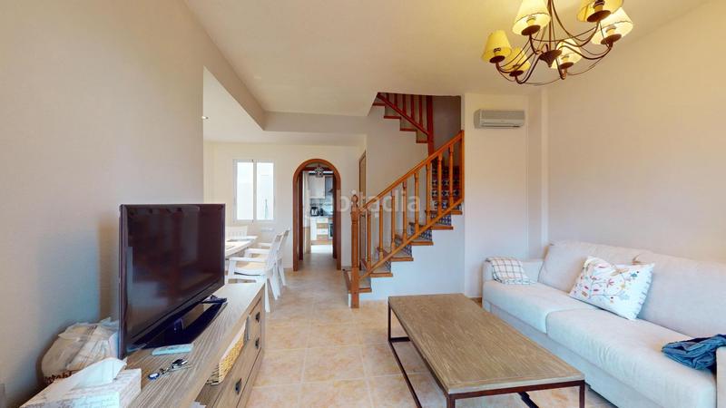 Foto ae0fc834-b09e-40d1-8348-12649f5e4c96. Casa bungalow en urbanización monte faro gran alacant en Santa Pola