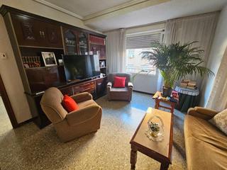 Appartement à Carrús Este. Espacioso piso en venta en la plaza barcelona de elche