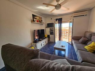 Etagenwohnung in San Crispín. Acogedor piso reformado en san crispín, elche  oportunidad única