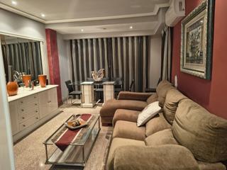 Appartement à Carrús Este. Piso reformado en zona carrus a 50 metros de av. nobelda