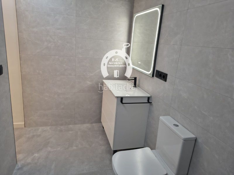 Foto 5330d0d3-e3de-43f6-89a8-6baa70fa9ff7. Casa a Centro Elche / Elx