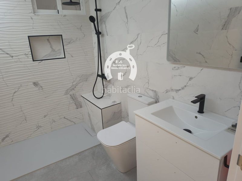 Foto e73d9ae3-e07d-4785-a0b7-0e349d29030b. Casa a Centro Elche / Elx