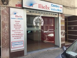 Miete Geschäftsraum in Sector V. Local comercial en zona estratégica de elche con puertas automát