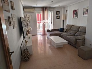 Appartement à Carrús Oeste. Oportunidad en plaza madrid! piso seminuevo con ascensor y plaza