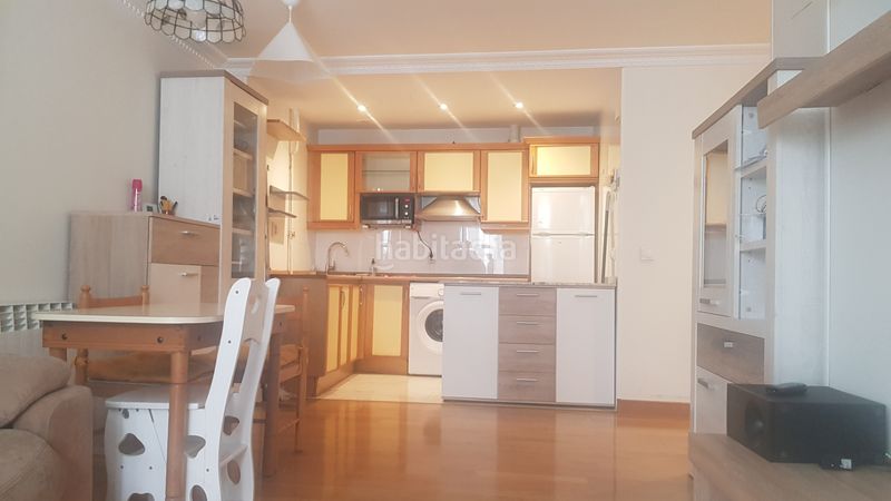 Foto 24361b04-bee4-4f65-b5ad-f2497e2ab38d. Apartament amb calefacció a Ensanche Vitoria - Gasteiz