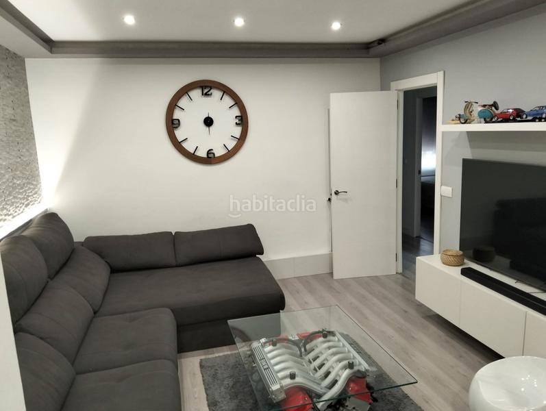 Foto 602df638-bbaa-4a04-86ce-9d99c79134f2. Maison jumelée avec cheminée chauffage dans Abetxuko Vitoria - Gasteiz