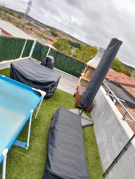 Foto 72a6248e-4d7b-47df-9186-fd54f68219f0. Maison jumelée avec cheminée chauffage dans Abetxuko Vitoria - Gasteiz
