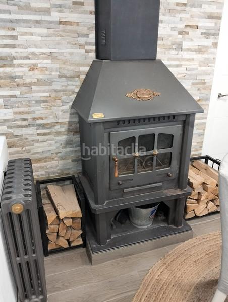 Foto 8659f429-3a1b-49ce-a1d2-b31e3bae9a3e. Maison jumelée avec cheminée chauffage dans Abetxuko Vitoria - Gasteiz