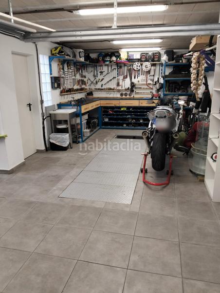 Foto 9decfe9f-2dbf-4d25-a111-854452f33b40. Maison jumelée avec cheminée chauffage dans Abetxuko Vitoria - Gasteiz
