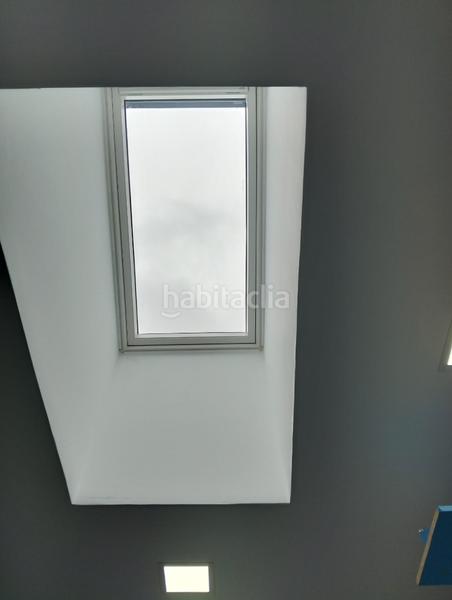 Foto 9ee92398-e5fa-449e-a3fc-090fdcf32243. Maison jumelée avec cheminée chauffage dans Abetxuko Vitoria - Gasteiz