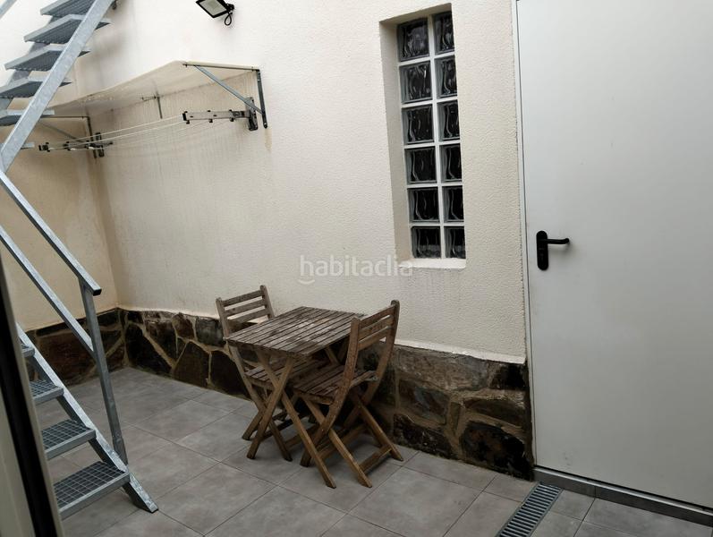 Foto f31a7d9b-a877-41db-93fa-c0308692ed9d. Maison jumelée avec cheminée chauffage dans Abetxuko Vitoria - Gasteiz