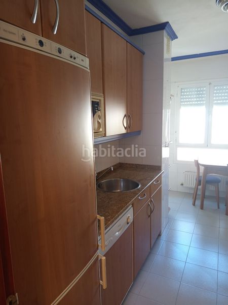 Foto 916abf47-9265-4c56-aabb-267aa353b57e. Pis amb calefacció aparcament a Lakua-Bizkarra Vitoria - Gasteiz
