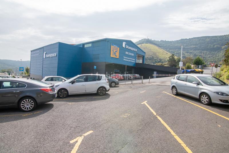 Foto 965c9d88-75c2-4de2-838e-c7014a3efb48. Rent car parking in san adrian etorbidea 45 in La Peña Bilbao