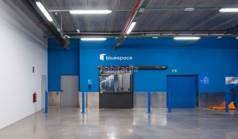 Foto 31d90ede-56a7-4c81-82b9-18bfc1ea57a9. Rent business premise in carrer tarragona 18 in Zona Industrial Ripollet