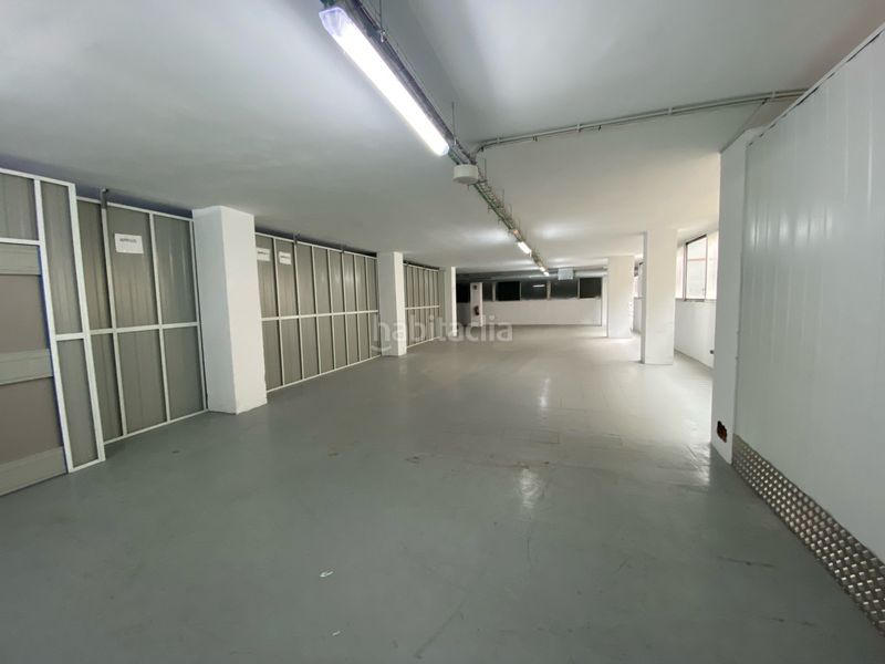 Foto fd0f7854-c180-425a-8aeb-e27bc1b52d64. Rent business premise in carrer tarragona 18 in Zona Industrial Ripollet