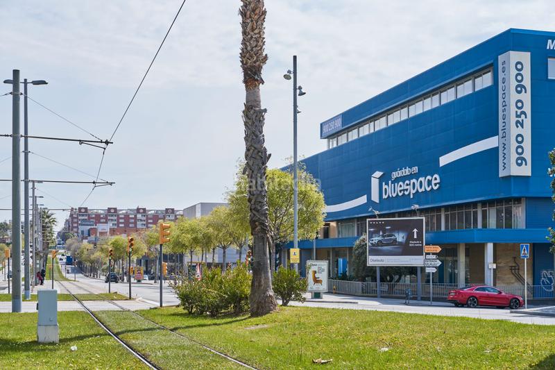 Foto 6e14db64-4ead-40d3-89de-1da158c473ab. Lloguer local comercial a carretera reial 141 a Centre Sant Just Desvern