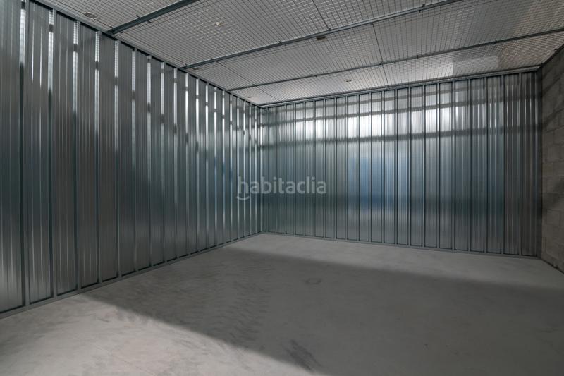 Foto b5391beb-a3c2-46c9-891a-21e5939861c7. Location local commercial dans carretera reial 141 dans Sant Just Desvern