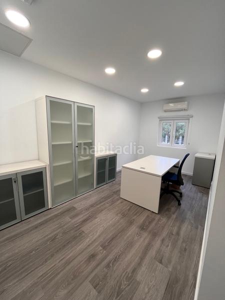 Foto 618550e8-e8be-49b3-9463-b6dd027cbe59. Alquiler oficina en n/a oficina de 10 m2 en impecable estado. en Bilbao