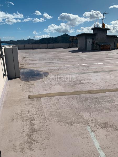 Foto 9a00f4be-b44c-46de-8226-5b32e4c5b96e. Miete autoparkplatz in carrer de balmes 12 in Zona Industrial Ripollet