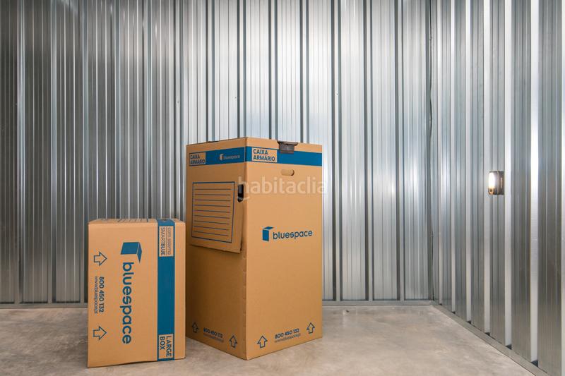 Foto d1b24c31-6e0a-4413-a433-99e203bd5b52. Lloguer local comercial a carrer del roure 2 a Zona Industrial Prat de Llobregat (El)