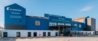 Location Local commercial à Avenida de daganzo 13b. Presentamos un amplio local de almacenaje de 21 m2 en alquiler e