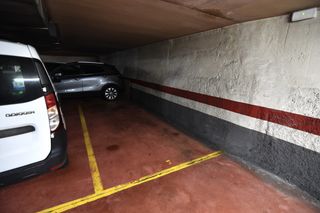 Miete Autoparkplatz in Rúa alberto datas panero 5