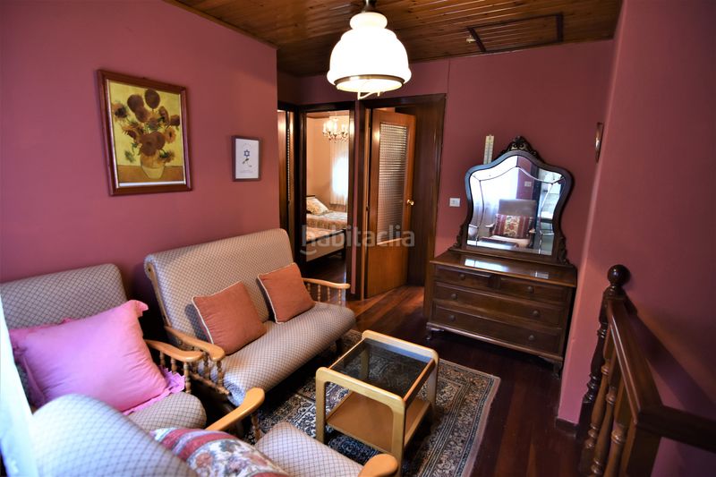 Foto edf6ac92-8863-418c-9971-848d6a265e83. Casa amb calefacció aparcament a Vilasantar