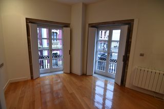 Etagenwohnung  Rúa panaderas