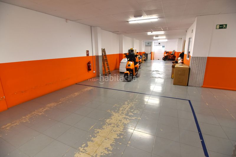 Foto 0bd83579-bf70-4429-af55-9b7e5a8984cd. Alquiler local comercial en Agra del Orzán - Ventorrillo Coruña (A)