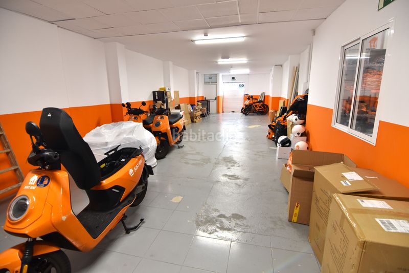 Foto 72c217f2-73a0-49b7-be40-c17459a64990. Alquiler local comercial en Agra del Orzán - Ventorrillo Coruña (A)