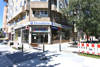 Local Comercial en Plaza José González Dopeso 51