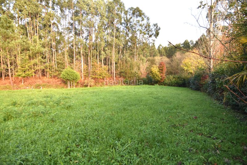 Foto a99eb1f3-77f1-4b19-8e33-f1a539ae5f63. Casa amb calefacció aparcament a O Feal - Xubia Narón