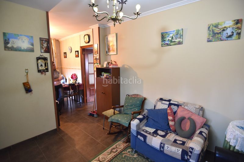 Foto f7492a09-f279-4e11-8b5d-138d29b11c5a. Casa amb calefacció aparcament a O Feal - Xubia Narón