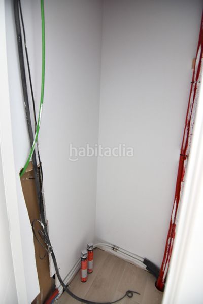 Foto 56eaf75a-98c2-4a6e-b461-e51fbad6cf86. Piso en Centro Ferrol