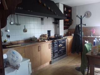 Casa  Rúa da moura. Casa de 3 plantas, con 4 dormitorios, 2 baños, salón y cocina. d