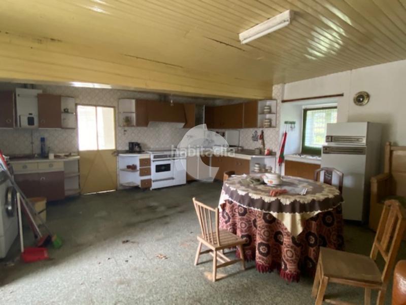 Foto 0ad44ff8-841d-4e37-ade0-1db1d4cfad66. Casa in Lobios