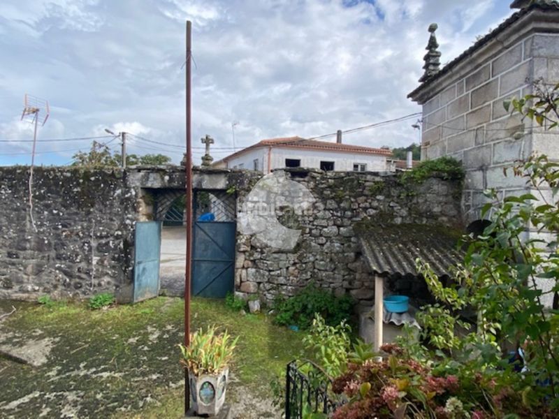 Foto d89812fd-d4ed-4191-9ac0-8d9cd1ddd01e. Casa in Lobios