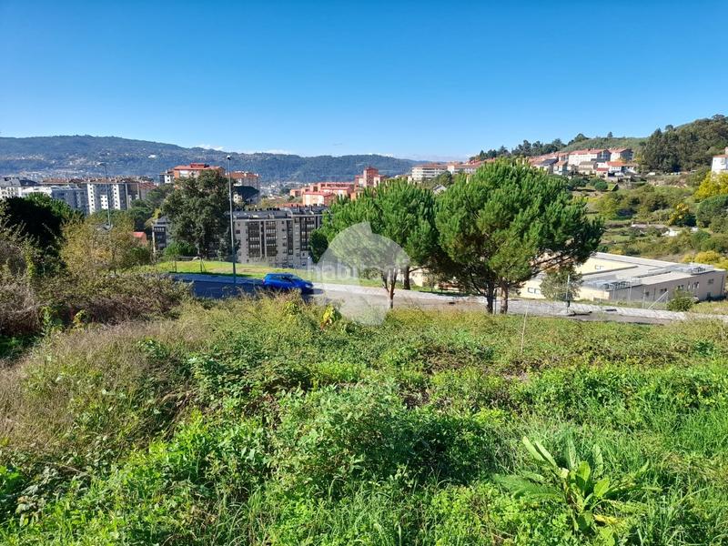 Foto 54248541-276d-4bfc-bad8-868958131630. Terreny residencial a Mariñamansa Ourense