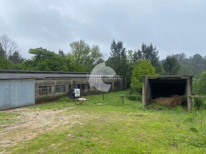 Foto 0ec02c36-582a-4fdd-92e0-cf93d228549b. Bâtiment à usage industriel dans Lobios