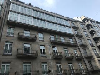 Oficina  Rúa curros enríquez. Oficina seminueva, totalmente acondicionada, exterior a calle pp