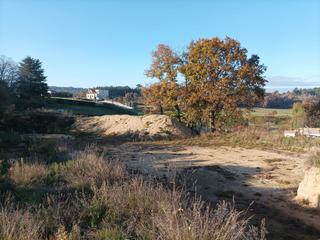 Terreny residencial a San Cibrao das Viñas. Terreno de 1255 metros. estudio geotérmico, destierro y excavaci