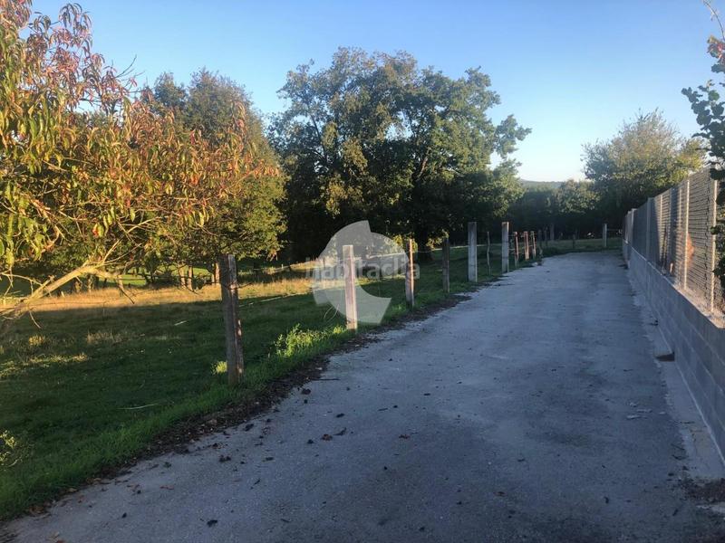 Foto a522b3d7-0b32-4c03-904a-b37f1d07d266. Terrain résidentiel dans Nogueira de Ramuín