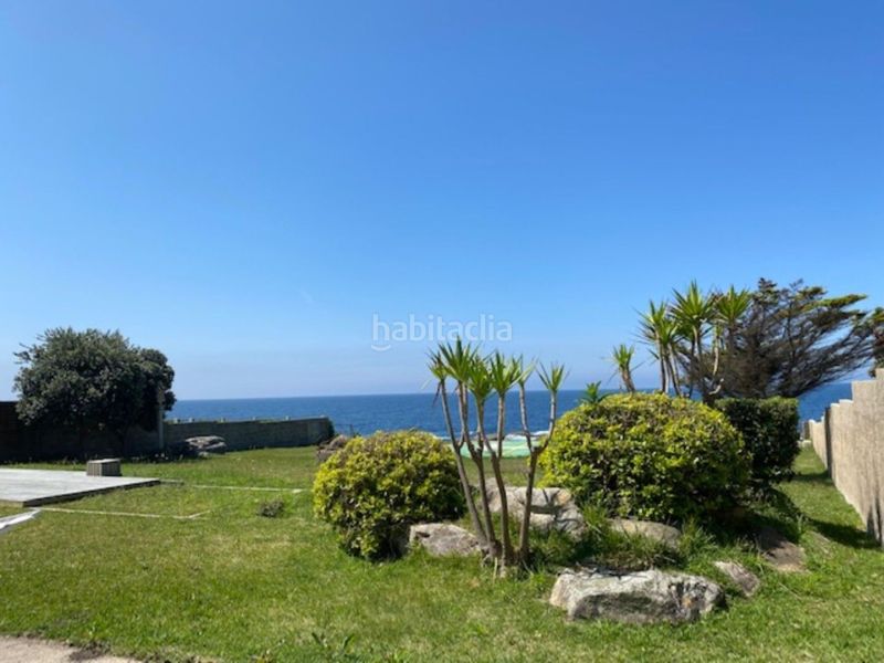 Foto f066be88-0df8-4869-bd78-f2a4f291d962. Alquiler casa alquiler vacacional disponible del 15 julio al 15 de agosto. preciosa vivienda unifamiliar en finca de 1000 m2 con arboles, piscin en Oia