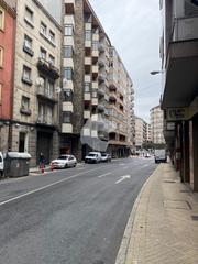 Location Local commercial  Portugal. Local comercial en bruto en avda. portugal al lado de la plaza d