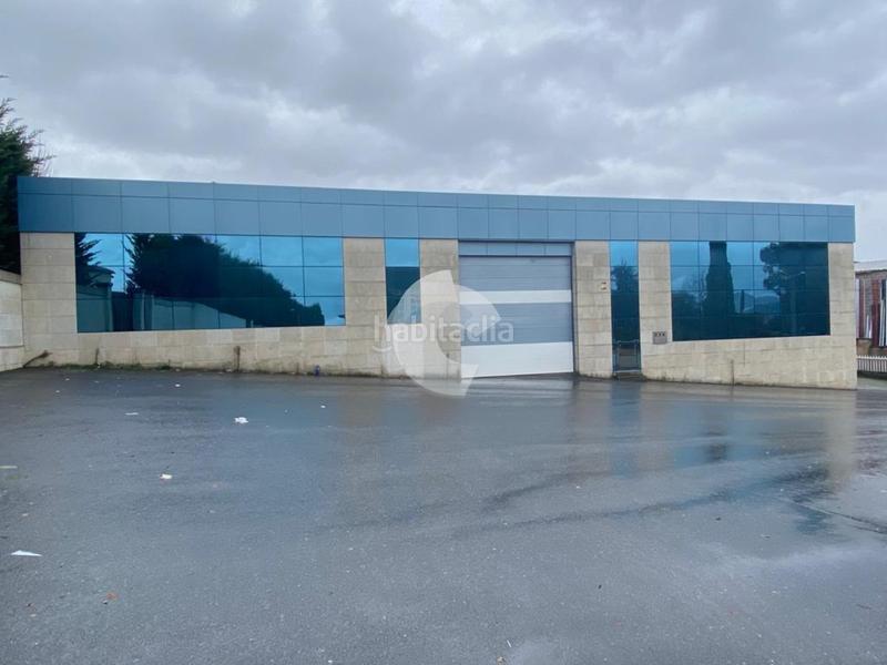 Foto b6ac7298-3f18-466b-a253-b39d3eb05ac8. Affitto capannone industriale in Mariñamansa Ourense