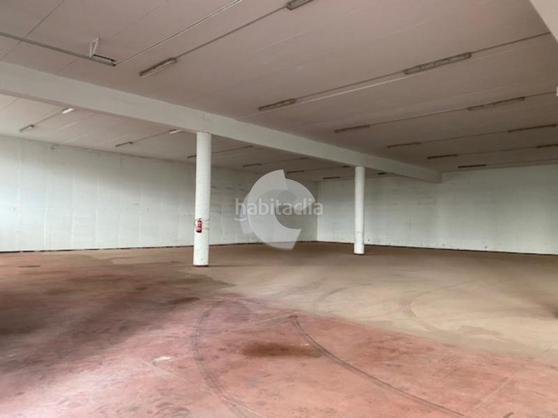 Foto a34c3820-8189-4608-a1d3-af31add2a73f. Location bâtiment à usage industriel dans Mariñamansa Ourense