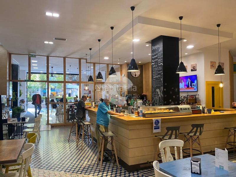 Foto a716ee6a-86b5-42aa-8ba9-bf8792537ad4. Locale commerciale in Ventiun Ourense