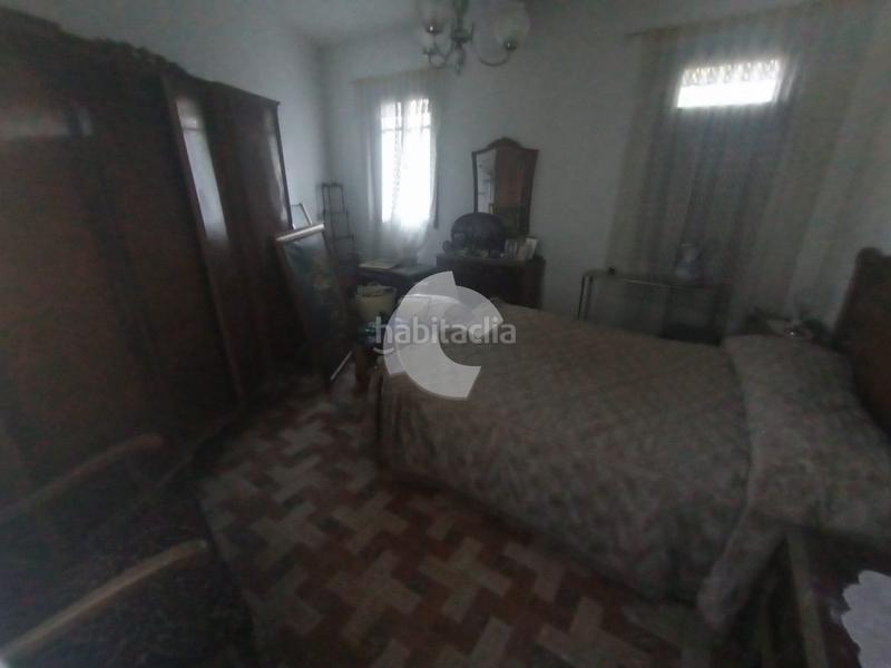 Foto 9a6f8878-6403-49af-8448-44b3762c9cc8. Édifice dans Celanova