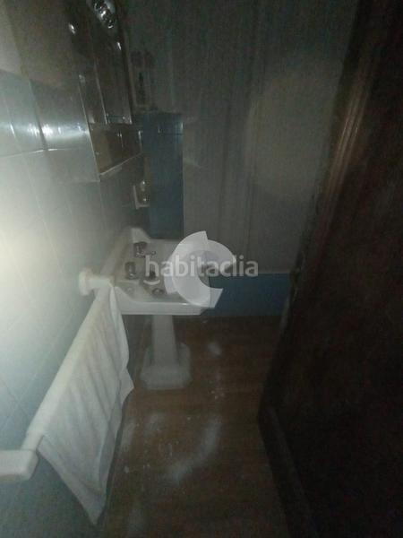 Foto dd13c033-7698-4aac-88e9-ba377135dbe0. Édifice dans Celanova