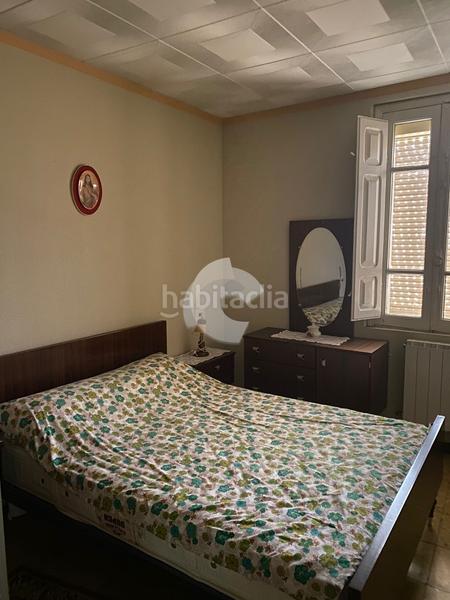 Foto b6764450-47a9-4c19-ada8-a5e40bd43617. Casa adossada a San Cibrao das Viñas